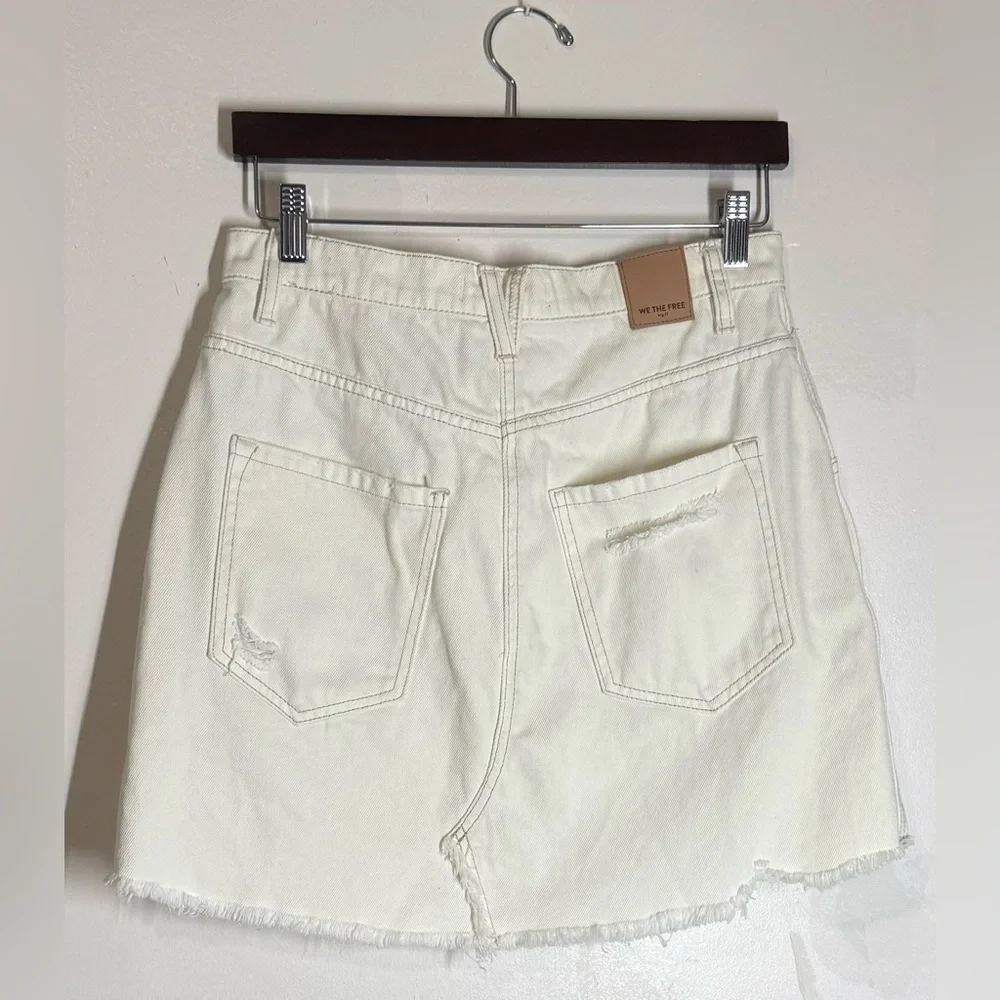 Free People - Brea Cutoff Skirt in Deco White